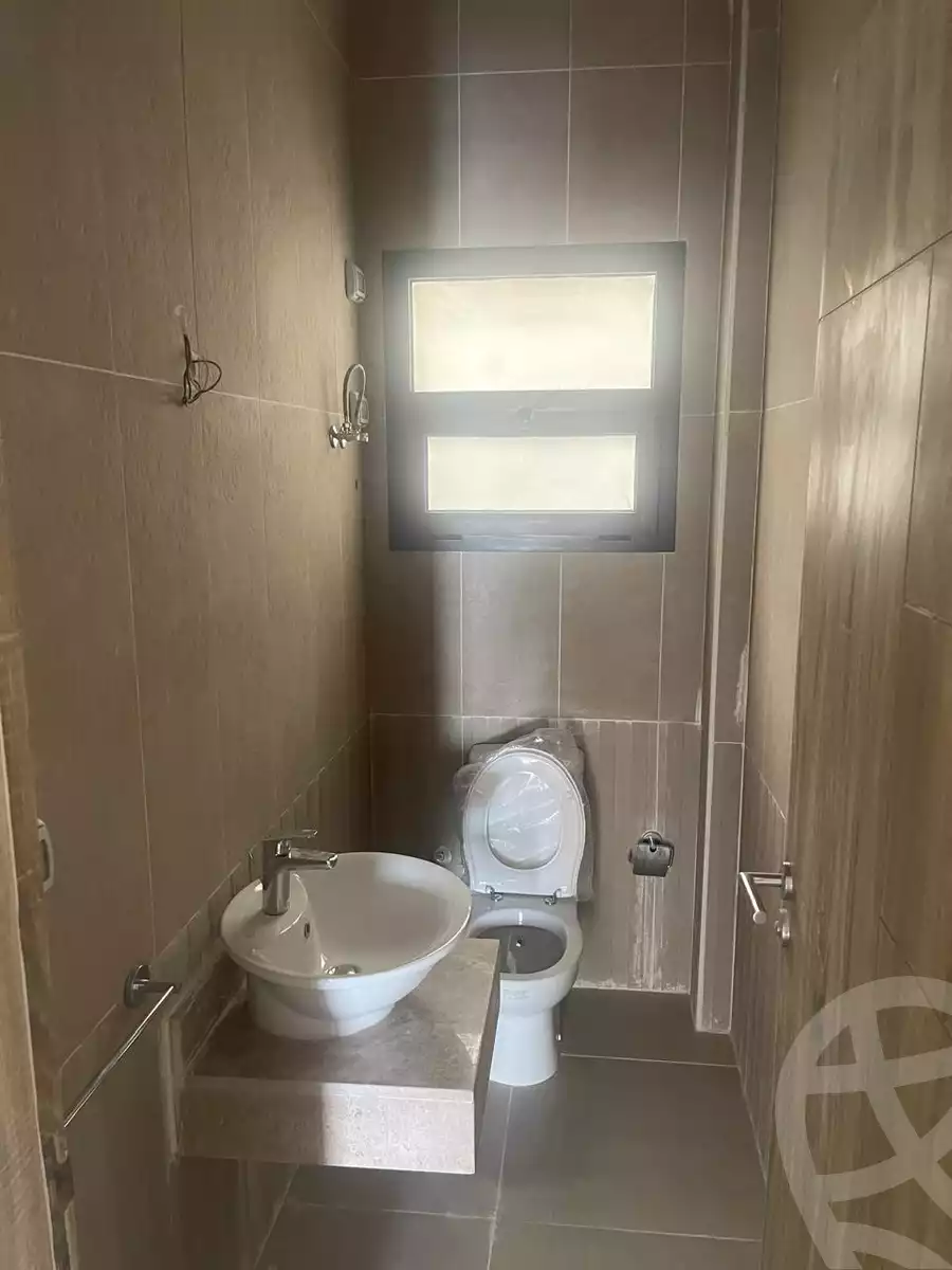 https://aqarmap.com.eg/ar/listing/6241781-for-rent-cairo-new-cairo-compounds-fifth-square