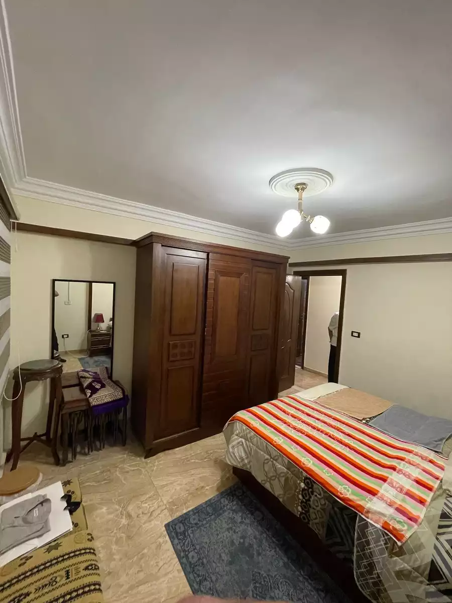 https://aqarmap.com.eg/en/listing/6241662-for-sale-alexandria-lauran-shaarawy-st
