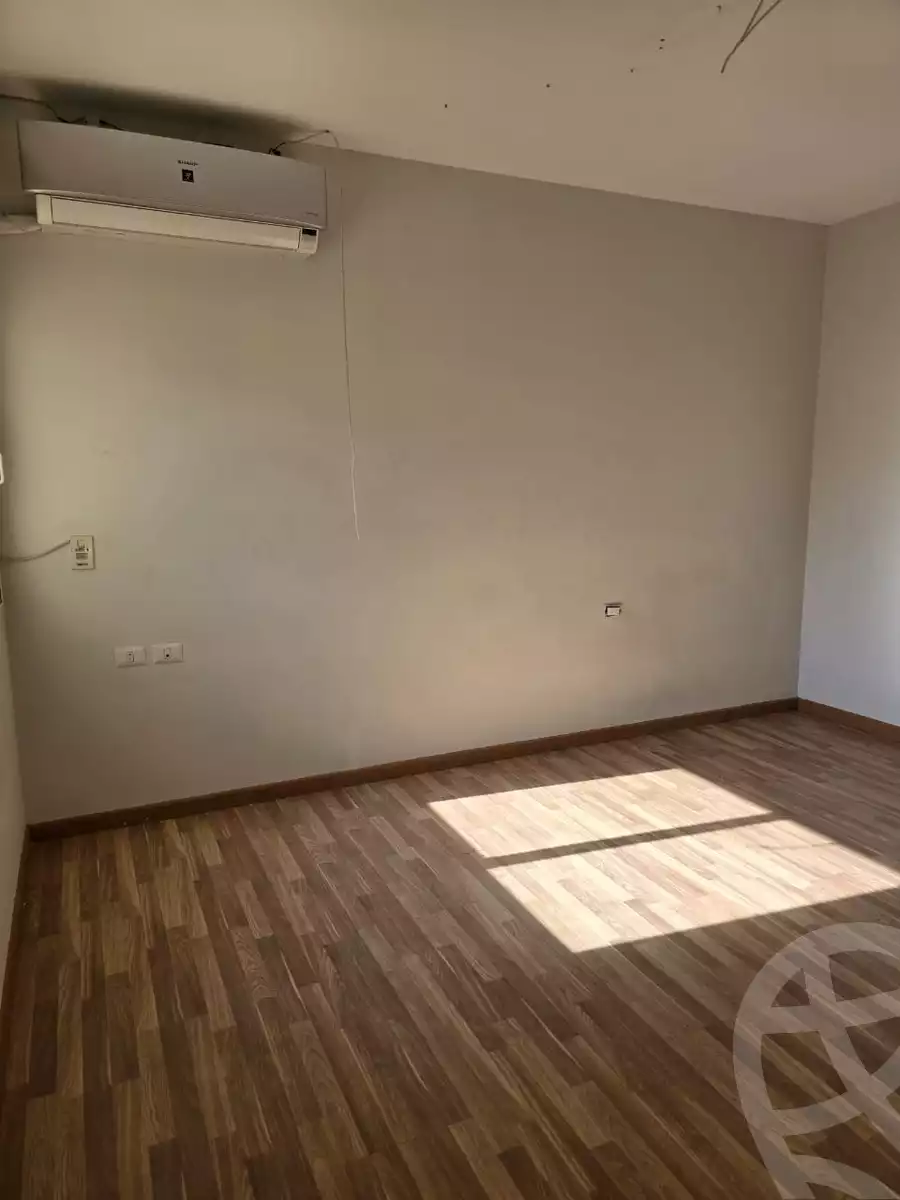 https://aqarmap.com.eg/en/listing/6242280-for-rent-cairo-el-sheikh-zayed-city-compounds-dh-drys