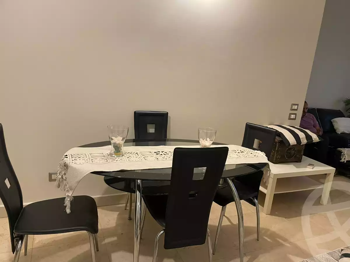 https://aqarmap.com.eg/ar/listing/6242353-for-rent-cairo-new-cairo-compounds-kmbwnd-fyldj-jyt-blm-hylz