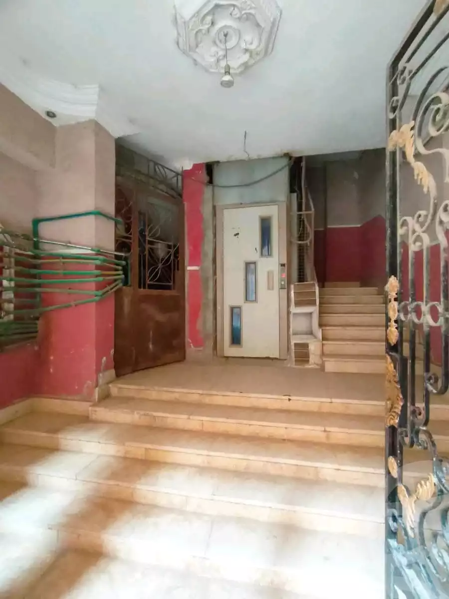 https://aqarmap.com.eg/en/listing/6242476-for-sale-qalyubia-shubra-el-khaima-om-bayoumi