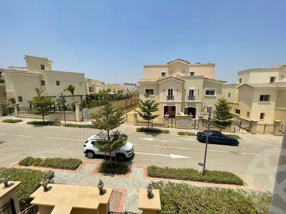 https://aqarmap.com.eg/ar/listing/6242493-for-rent-cairo-mokattam-compounds-uptown-cairo-the-sierras-uptown-cairo