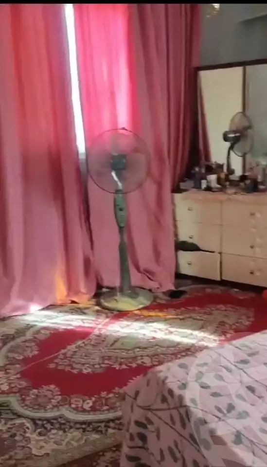 https://aqarmap.com.eg/en/listing/6243294-for-sale-cairo-ain-shams-ahmed-esmat-st