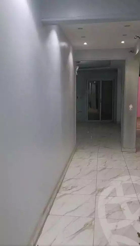 https://aqarmap.com.eg/ar/listing/6243435-for-rent-cairo-ain-shams-jsr-lswys