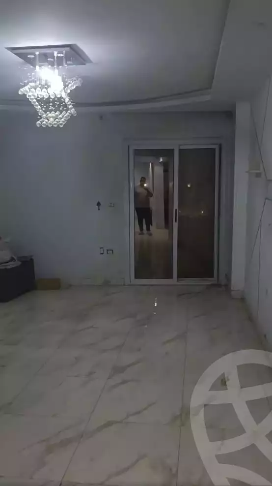 https://aqarmap.com.eg/ar/listing/6243435-for-rent-cairo-ain-shams-jsr-lswys