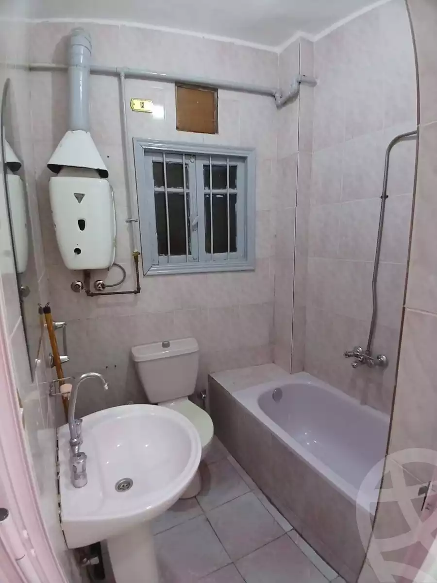 https://aqarmap.com.eg/en/listing/6243936-for-sale-qalyubia-shubra-el-khaima-shubra-el-khaima-city-ahmed-oraby-st