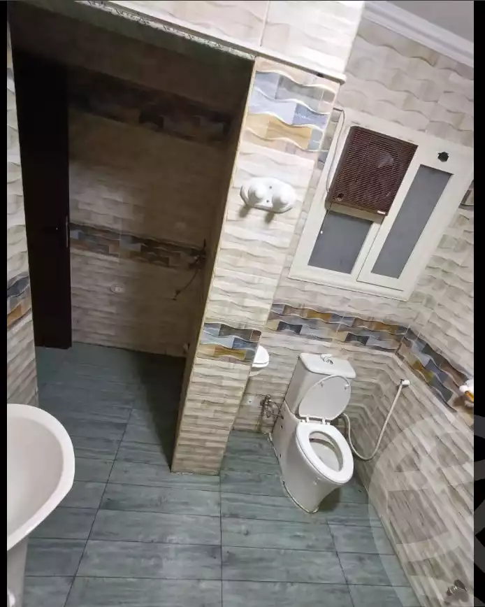 https://aqarmap.com.eg/en/listing/6244243-for-rent-cairo-helwan-helwan-el-sharkeya-abd-el-rahman-pasha-st