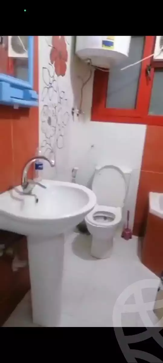 https://aqarmap.com.eg/en/listing/6244858-for-sale-cairo-el-haram-el-lebeny-soltan-khattab-st