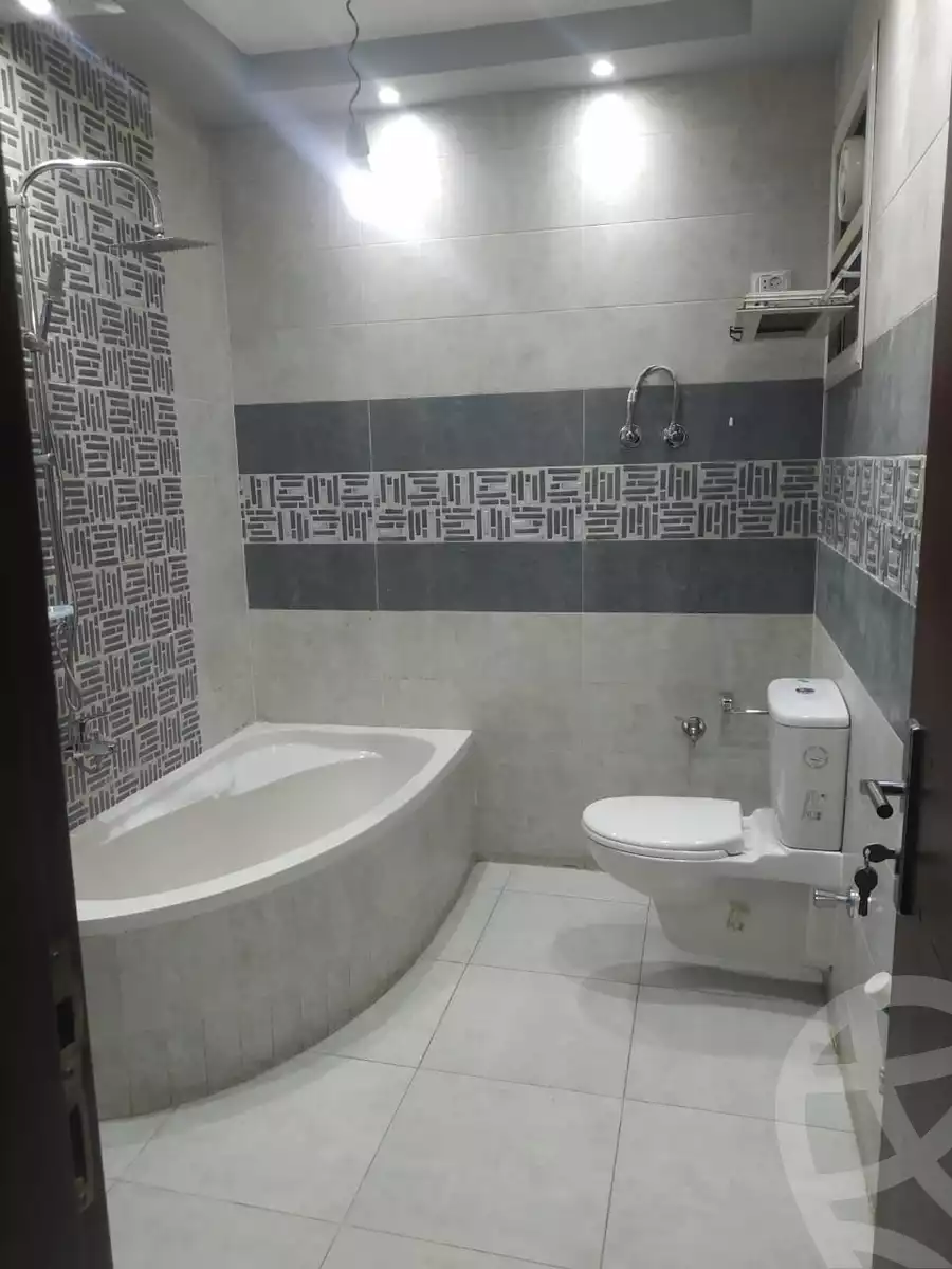 https://aqarmap.com.eg/en/listing/6245223-for-sale-cairo-el-zaytun-lzytwn-lshrqy-toman-bai-st