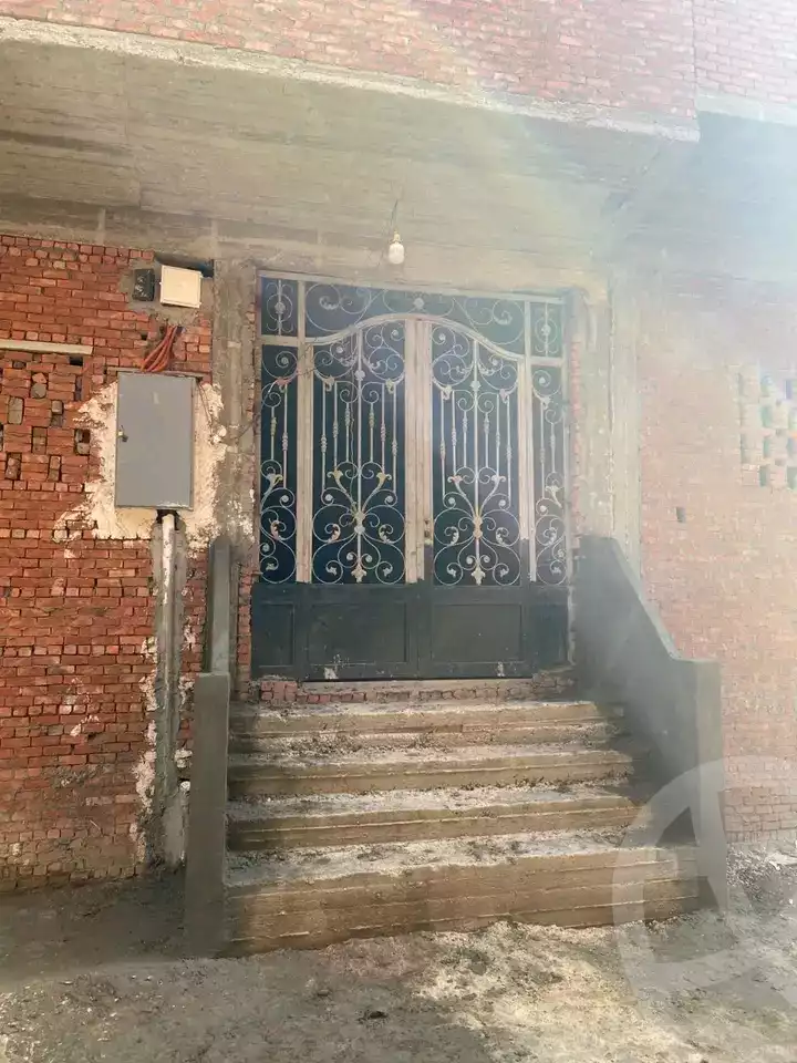 https://aqarmap.com.eg/en/listing/6246964-for-sale-qalyubia-shubra-el-khaima-bahtim