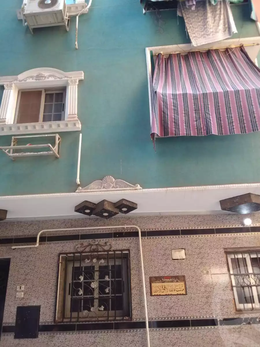 https://aqarmap.com.eg/ar/listing/6247780-for-sale-cairo-ain-shams-ain-shams-el-sharkia