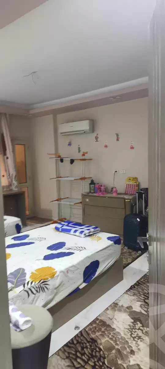 https://aqarmap.com.eg/en/listing/6248512-for-sale-cairo-el-haram-el-lebeny-soltan-khattab-st