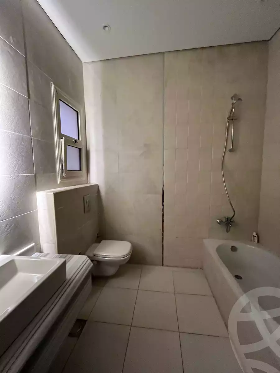 https://aqarmap.com.eg/ar/listing/6248641-for-rent-cairo-new-cairo-compounds-ninety-avenue