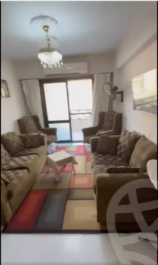 https://aqarmap.com.eg/en/listing/6248686-for-sale-cairo-el-zaytun-hlmy-lzytwn-ibn-el-hakam-sq