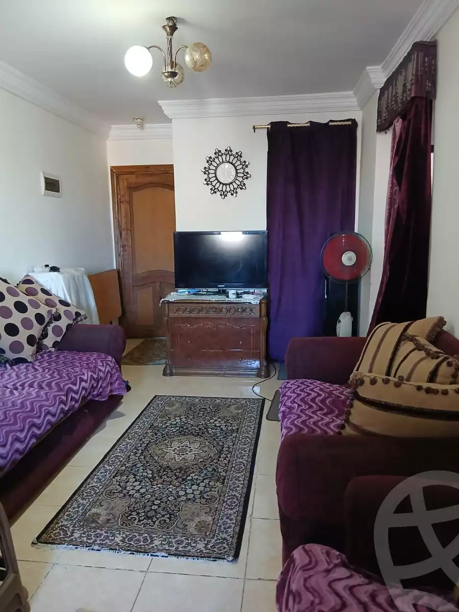 https://aqarmap.com.eg/ar/listing/6249702-for-sale-alexandria-moharram-bey-kanal-al-mahmoudeya-al-bahri-st