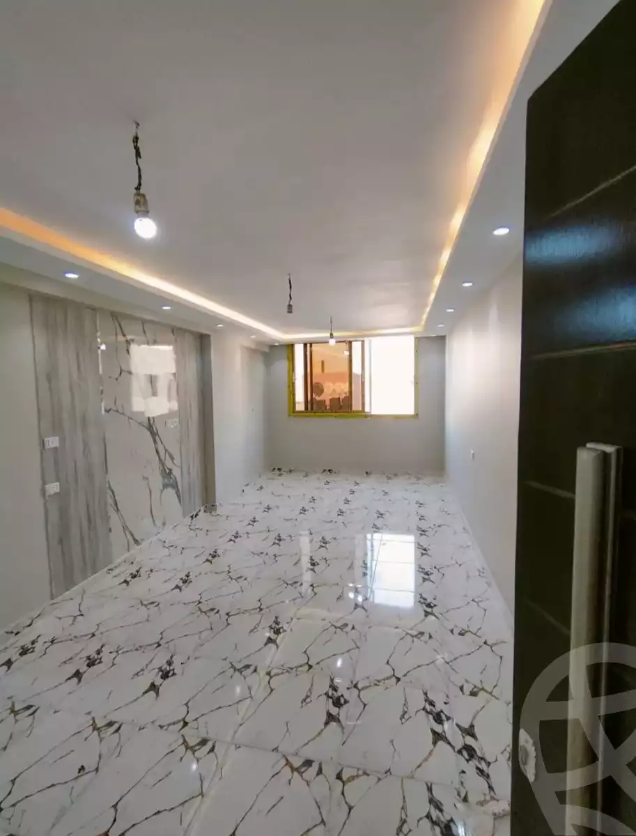 https://aqarmap.com.eg/en/listing/6250174-for-sale-cairo-helwan-hadayek-helwan-el-eshrein-st