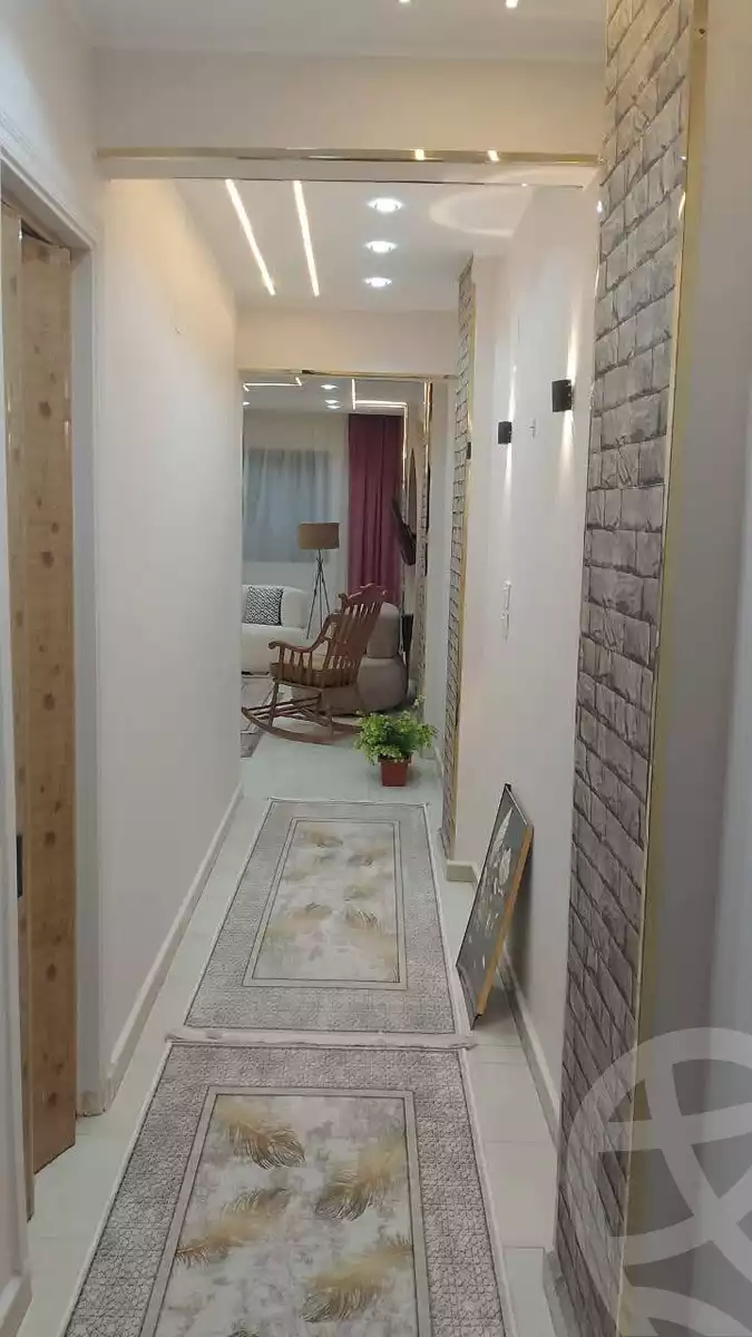 https://aqarmap.com.eg/en/listing/6251020-for-sale-cairo-el-haram-shareaa-khatem-el-morsalen