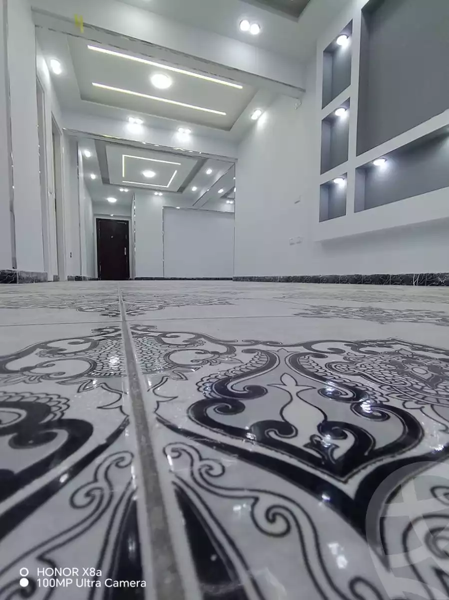 https://aqarmap.com.eg/en/listing/6252395-for-sale-cairo-helwan-helwan-el-sharkeya-heidar-st