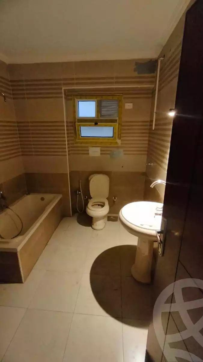 https://aqarmap.com.eg/en/listing/6252442-for-rent-cairo-helwan-helwan-el-sharkeya-el-maraghi-st