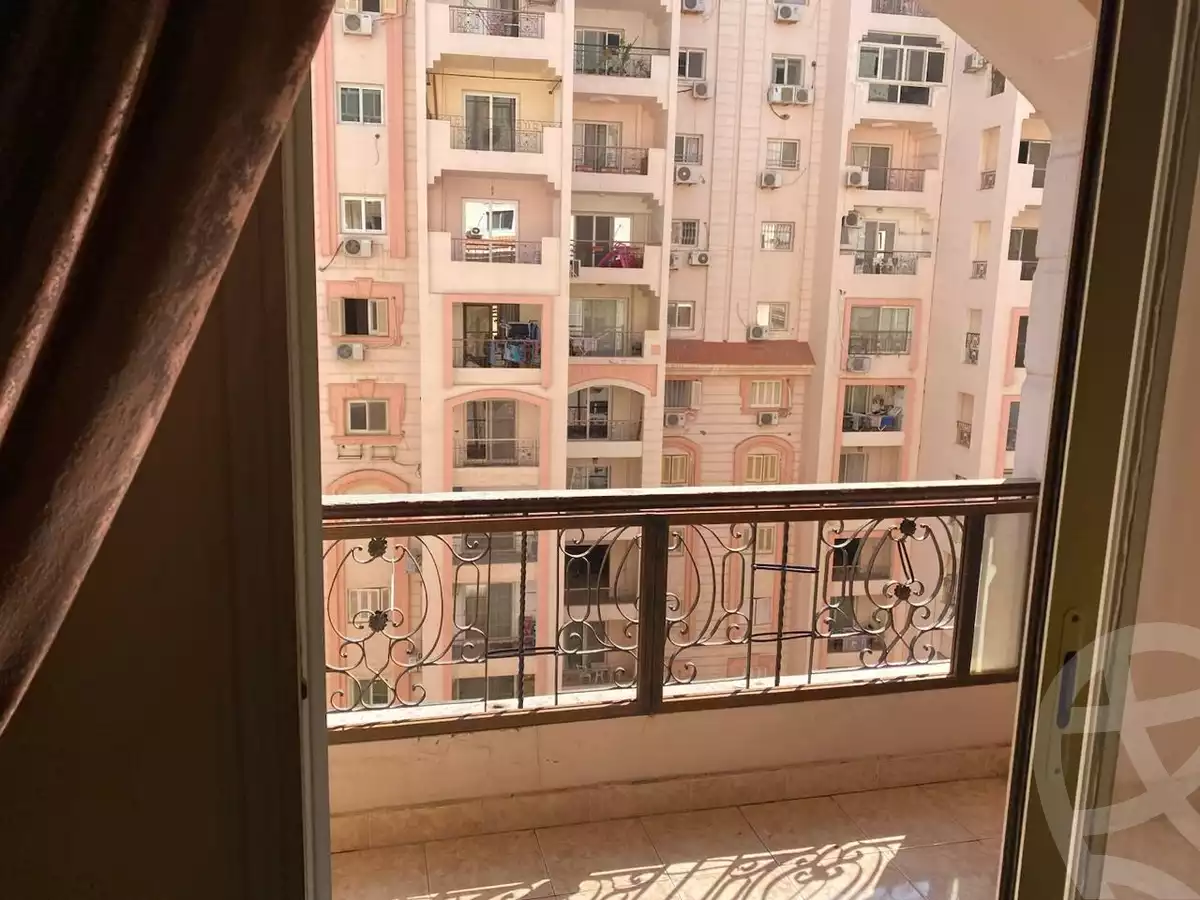 https://aqarmap.com.eg/ar/listing/6252605-for-sale-alexandria-lauran-shaarawy-st