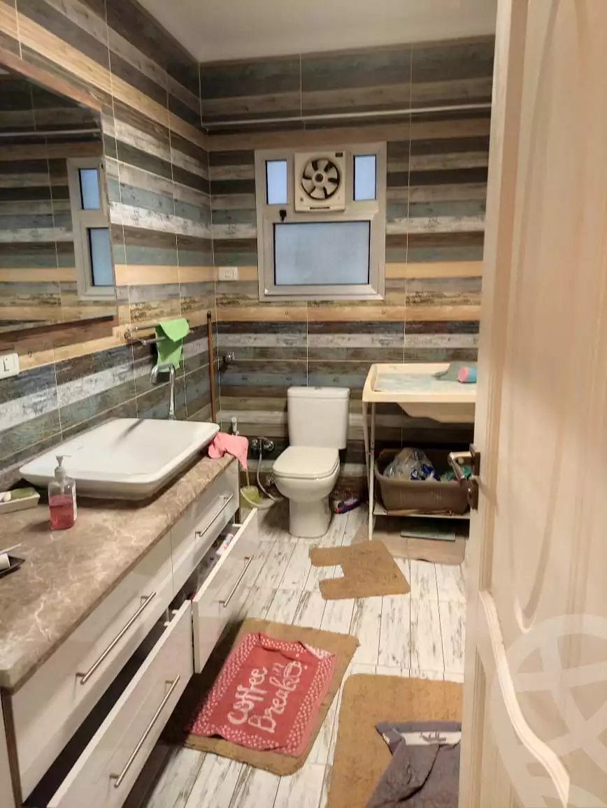 https://aqarmap.com.eg/ar/listing/6252605-for-sale-alexandria-lauran-shaarawy-st
