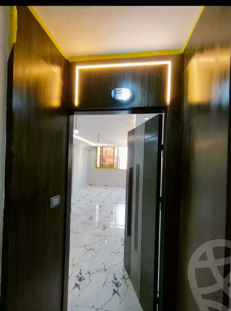 https://aqarmap.com.eg/en/listing/6252958-for-sale-cairo-helwan-hadayek-helwan-el-eshrein-st