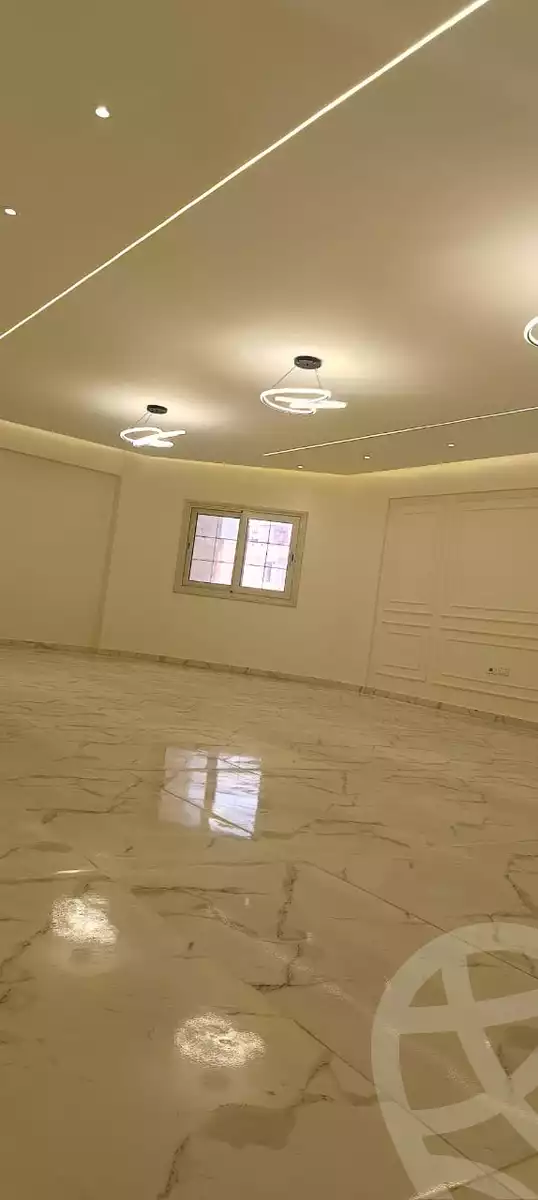 https://aqarmap.com.eg/en/listing/6253471-for-sale-cairo-el-sheikh-zayed-city-el-hay-el-khames-lhry