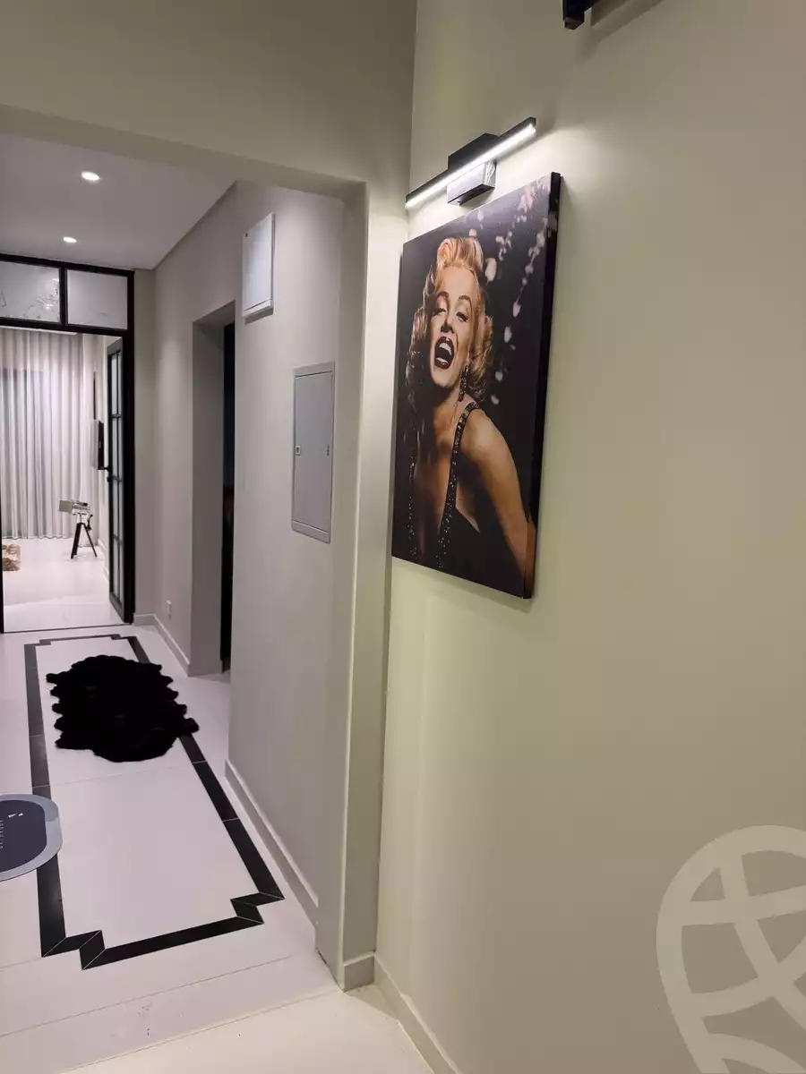 https://aqarmap.com.eg/en/listing/6255008-for-sale-cairo-el-sheikh-zayed-city-compounds-kmbwnd-wn-16-swdyk