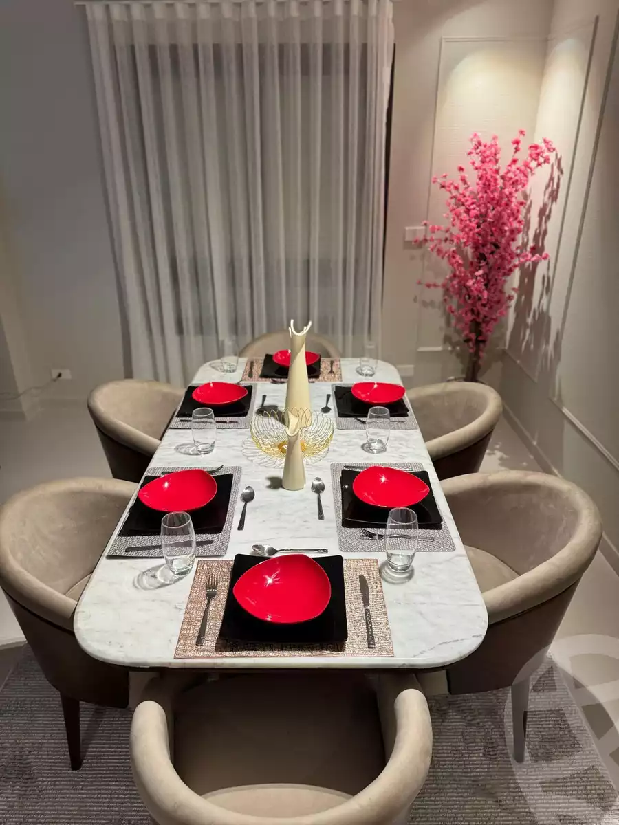https://aqarmap.com.eg/en/listing/6255008-for-sale-cairo-el-sheikh-zayed-city-compounds-kmbwnd-wn-16-swdyk