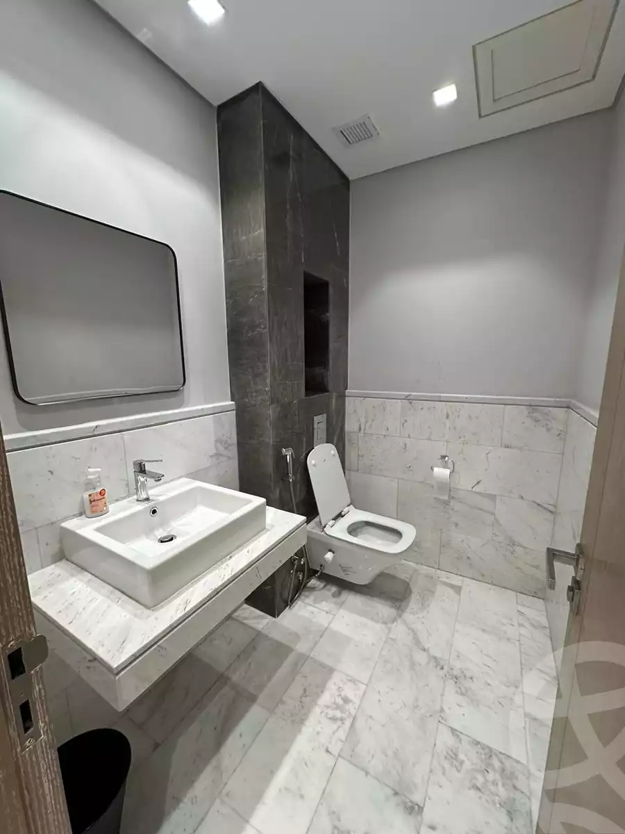 https://aqarmap.com.eg/en/listing/6255483-for-rent-cairo-6th-of-october-compounds-aeon