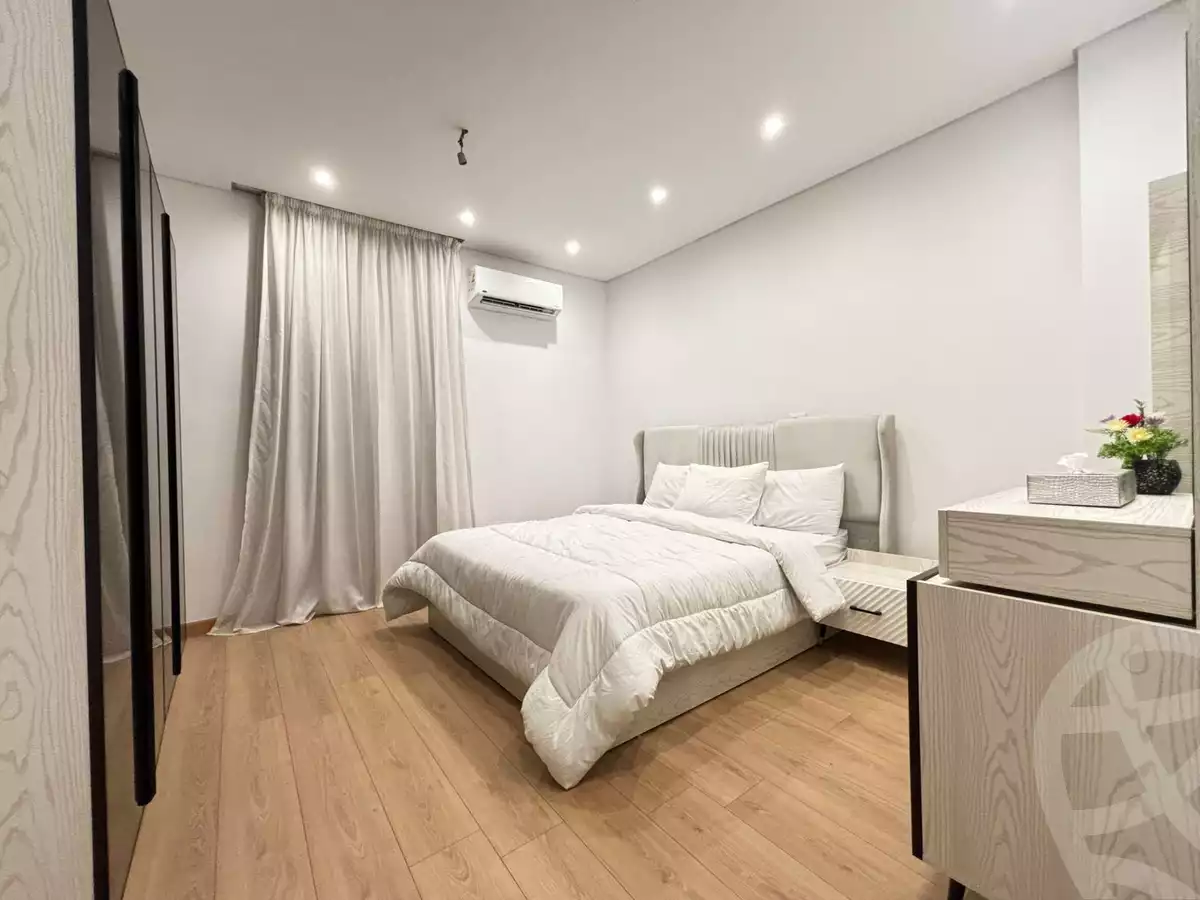 https://aqarmap.com.eg/ar/listing/6255505-for-rent-cairo-el-sheikh-zayed-city-compounds-the-courtyard