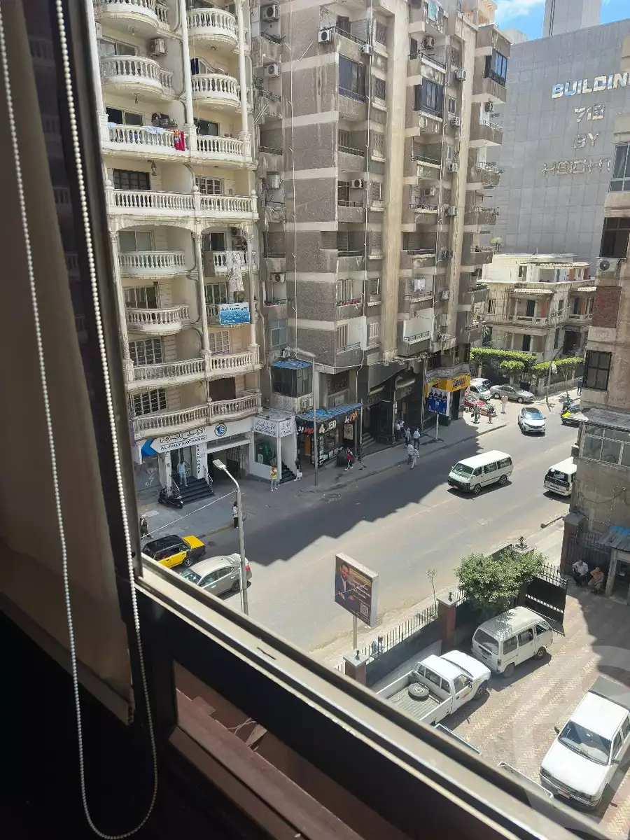 https://aqarmap.com.eg/ar/listing/6256398-for-rent-alexandria-lauran-shr-bw-qyr-tryq-lhry