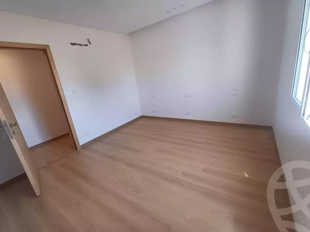 https://aqarmap.com.eg/ar/listing/6257741-for-rent-cairo-6th-of-october-compounds-october-plaza