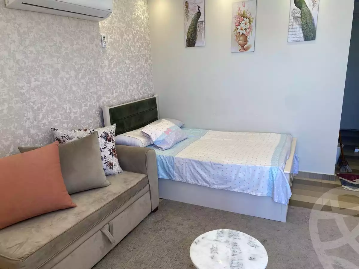 https://aqarmap.com.eg/ar/listing/6257755-for-rent-cairo-6th-of-october-compounds-october-plaza