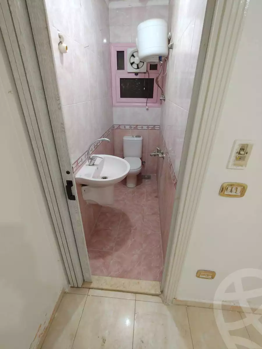 https://aqarmap.com.eg/ar/listing/6258643-for-sale-cairo-el-zaytun-hlmy-lzytwn-shr-ly-bsh