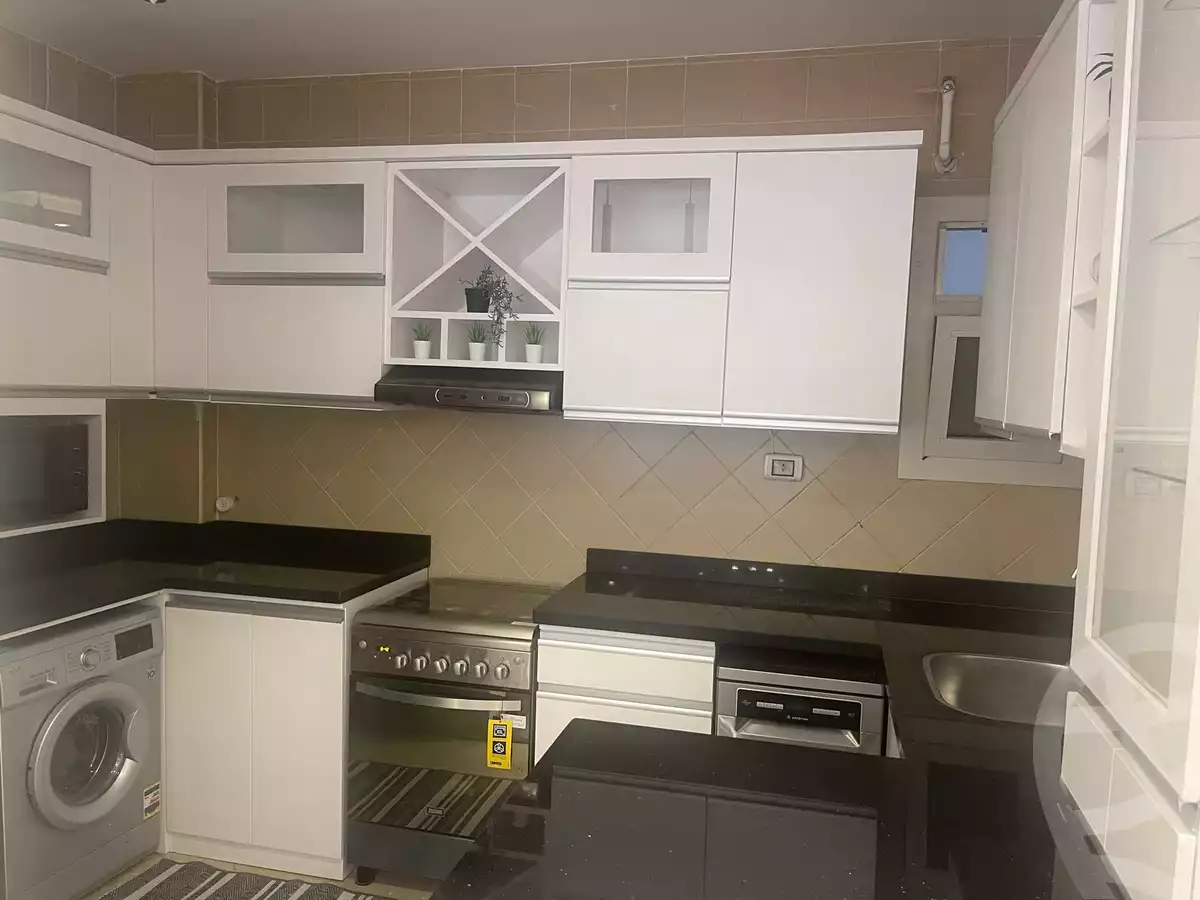 https://aqarmap.com.eg/ar/listing/6258834-for-rent-cairo-el-sheikh-zayed-city-compounds-dh-drys