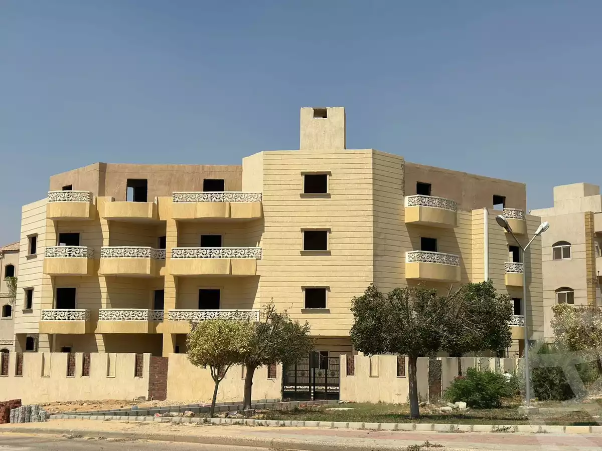 https://aqarmap.com.eg/ar/listing/6259687-for-sale-cairo-el-shorouk-lhy-lthlth-grb-neighbourhood-4-el-waha-st