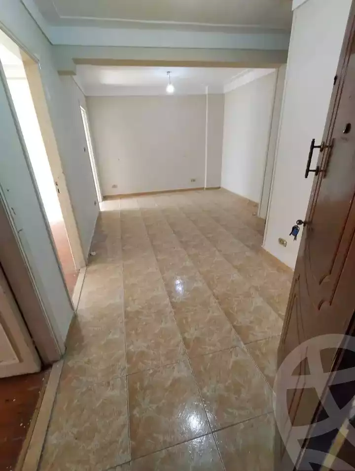 https://aqarmap.com.eg/en/listing/6261133-for-rent-alexandria-zezenia-ibrahim-el-attar-st