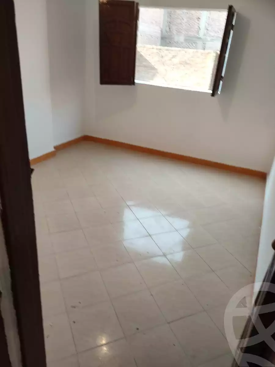 https://aqarmap.com.eg/ar/listing/6261159-for-sale-qalyubia-el-khsos-izbat-el-nakhl