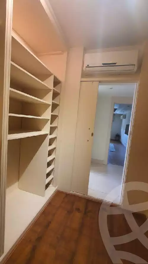https://aqarmap.com.eg/ar/listing/6261505-for-sale-cairo-new-cairo-compounds-mountain-view-1