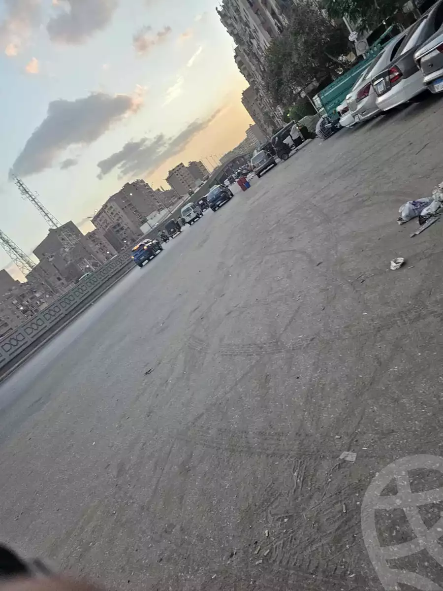 https://aqarmap.com.eg/ar/listing/6262216-for-sale-cairo-ain-shams-6-october-st