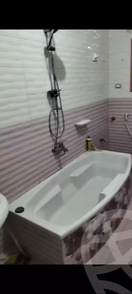 https://aqarmap.com.eg/ar/listing/6264095-for-rent-sharqia-zagazig-zagazig-city-el-salam-st