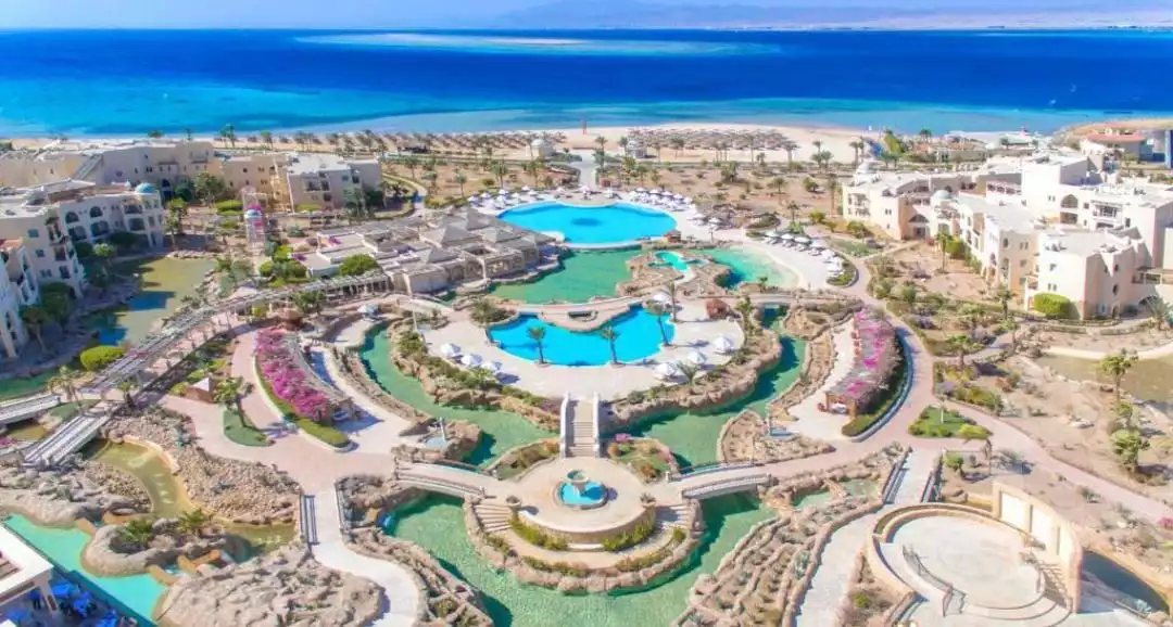 https://aqarmap.com.eg/en/listing/6265360-for-sale-red-sea-hurghada-resorts-blanca-resort-soma-bay