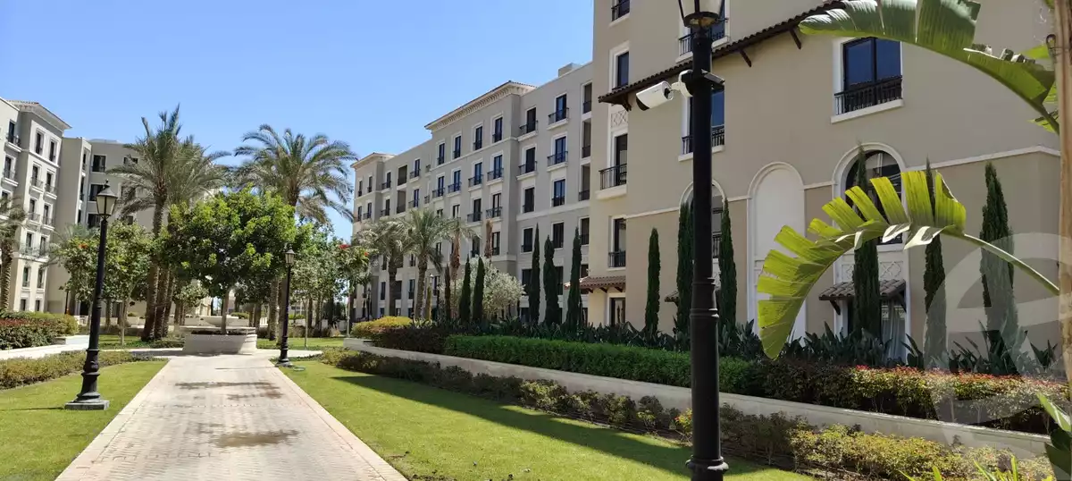 https://aqarmap.com.eg/en/listing/6265496-for-sale-cairo-el-sheikh-zayed-city-compounds-kmbwnd-fyldj-wyst-dr-llttwyr