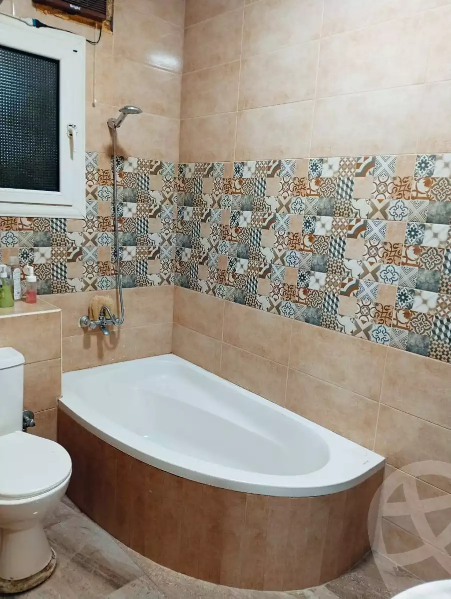 https://aqarmap.com.eg/en/listing/6266060-for-sale-cairo-el-haram-shareaa-khatem-el-morsalen
