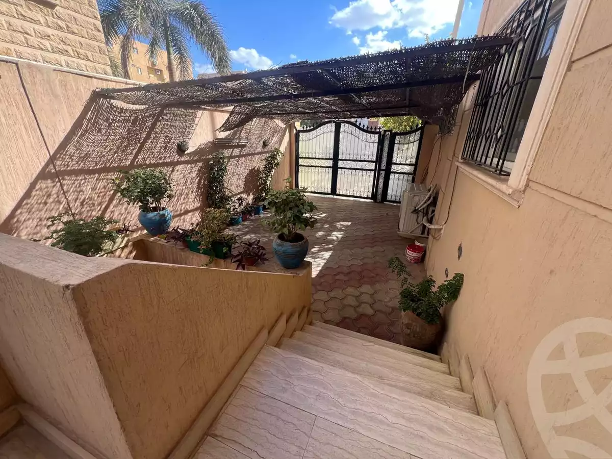 https://aqarmap.com.eg/ar/listing/6266820-for-sale-cairo-6th-of-october-6th-tourist-area