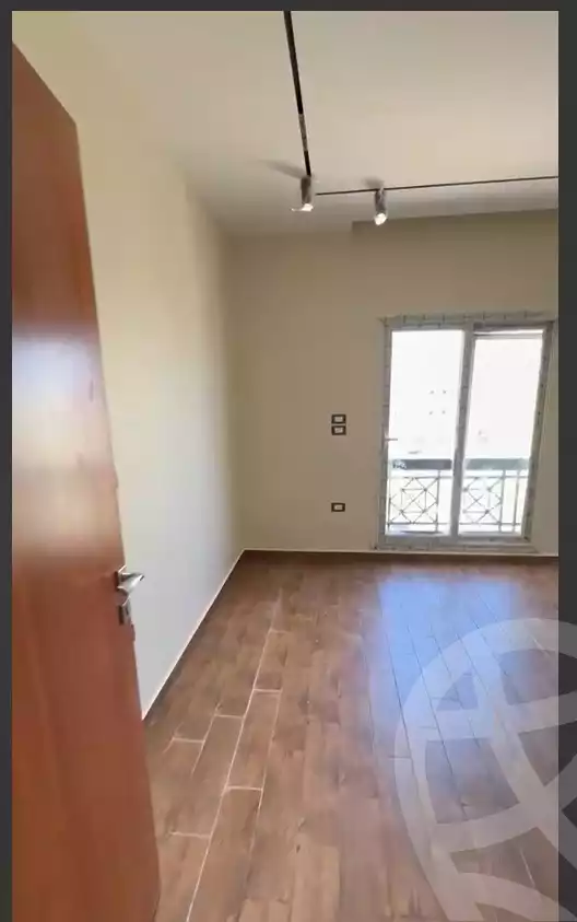 https://aqarmap.com.eg/en/listing/6266796-for-rent-cairo-new-cairo-compounds-paradise