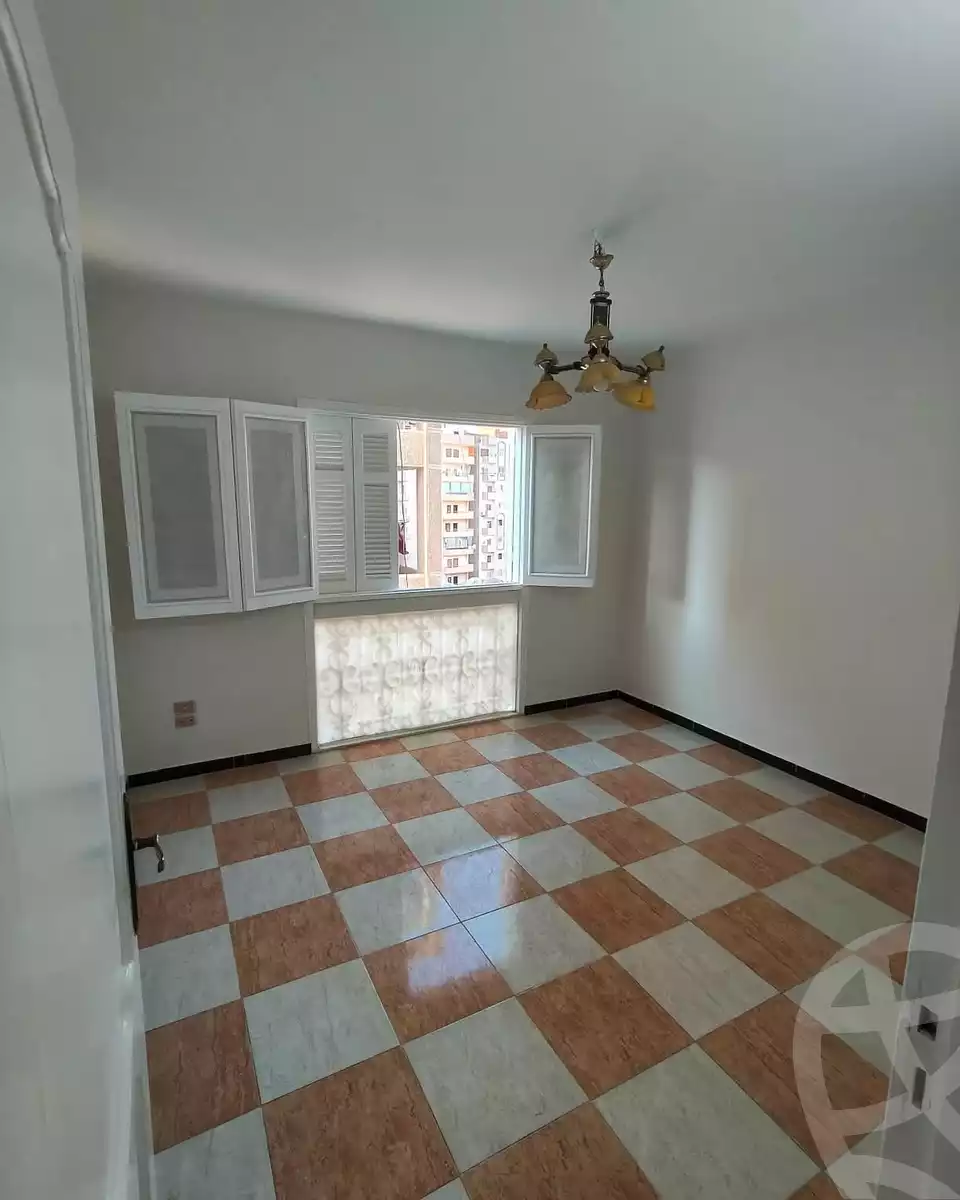 https://aqarmap.com.eg/ar/listing/6267183-for-sale-monufia-shibin-el-kom-el-barr-el-sharqy