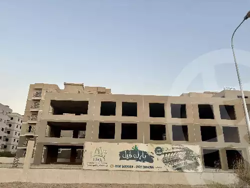 https://aqarmap.com.eg/ar/listing/6256538-for-sale-cairo-6th-of-october-hadaeq-october-kmbwnd-fy-hdyq-ktwbr-park-ville