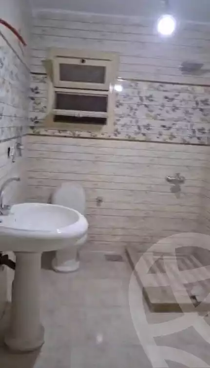 https://aqarmap.com.eg/ar/listing/6267419-for-sale-cairo-ain-shams-ain-shams-el-sharkia-el-hakeem-st